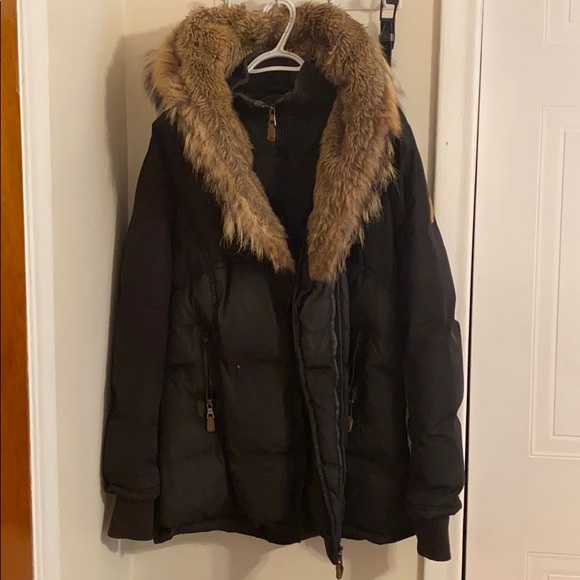 Winter jacket - Picture 1 of 2